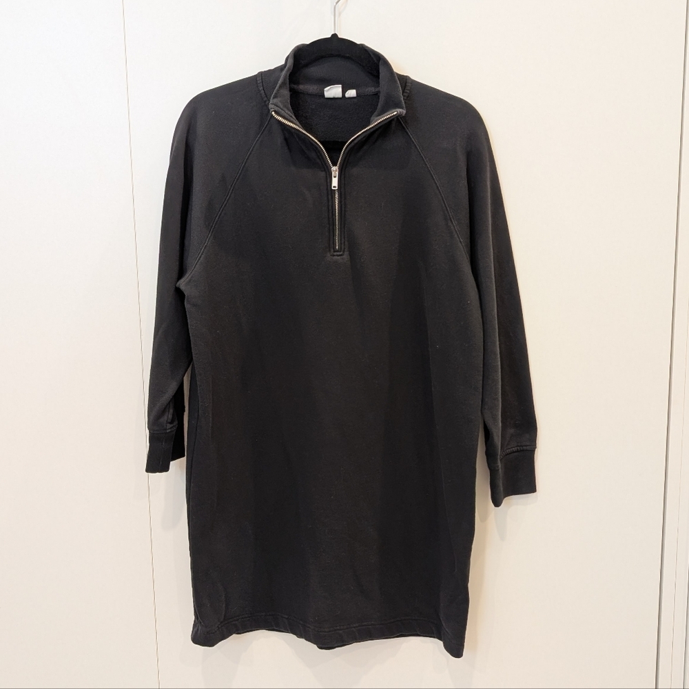 GAP Black Sweatshirt Dress